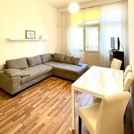 Apartments Valencia Karlsbad Eksteriør billede